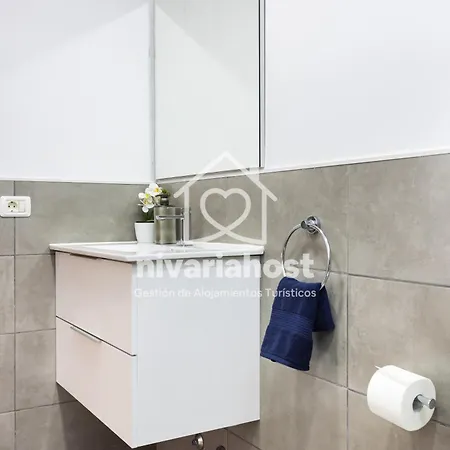 Sunrise Radazul, By Nivariahost アパート