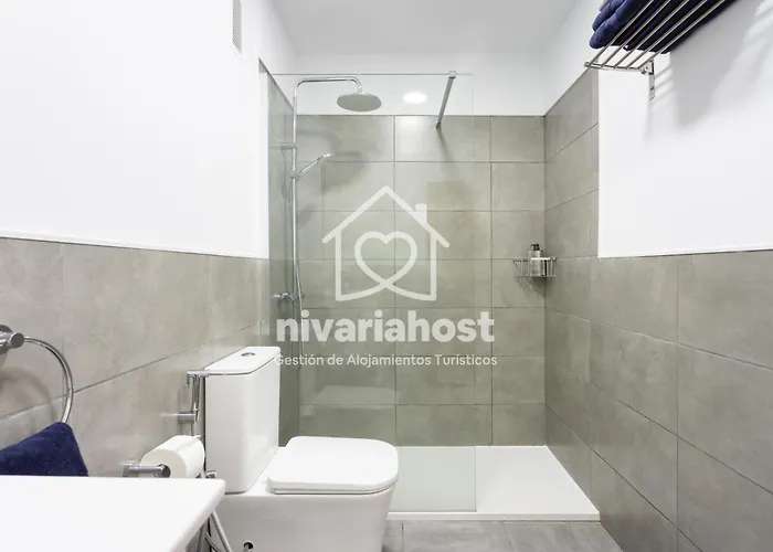 Sunrise Radazul, By Nivariahost Radazul